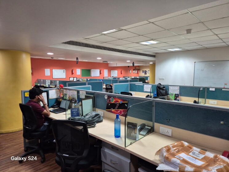 Team Area, solitaire-corporate-park Commercial Office Space 2500 Sq.Ft. In Andheri East Mumbai 8856889