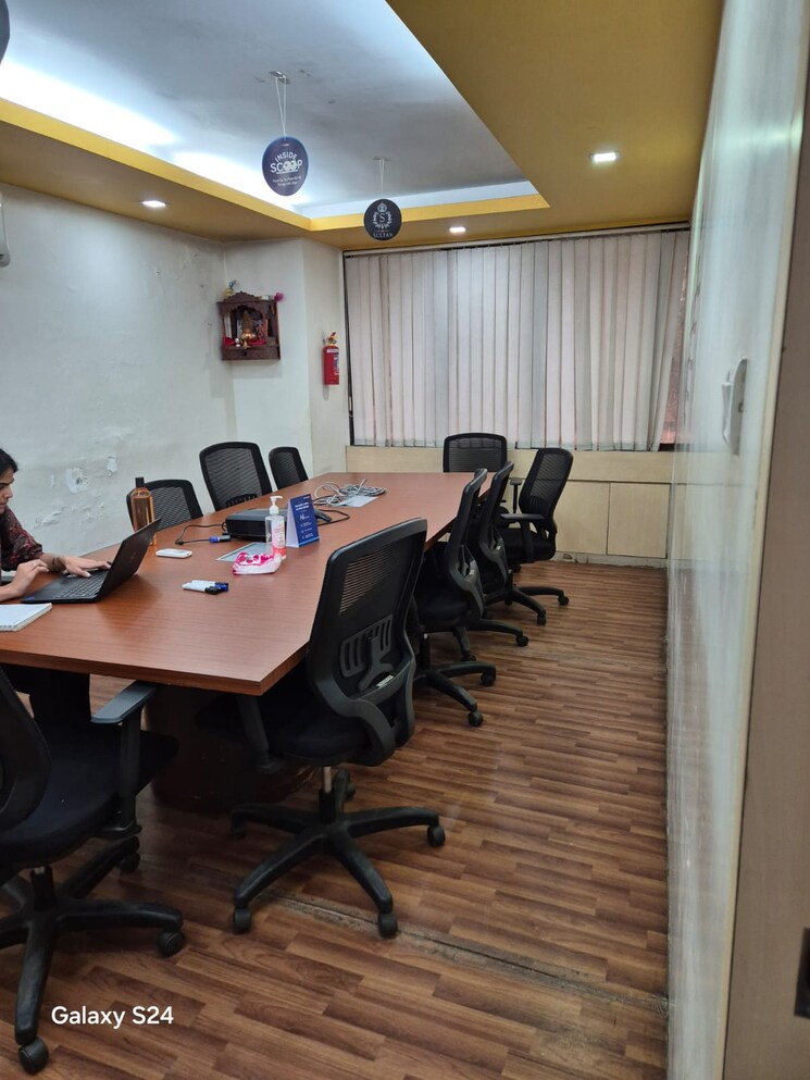 Team Area, solitaire-corporate-park Commercial Office Space 2500 Sq.Ft. In Andheri East Mumbai 8856889
