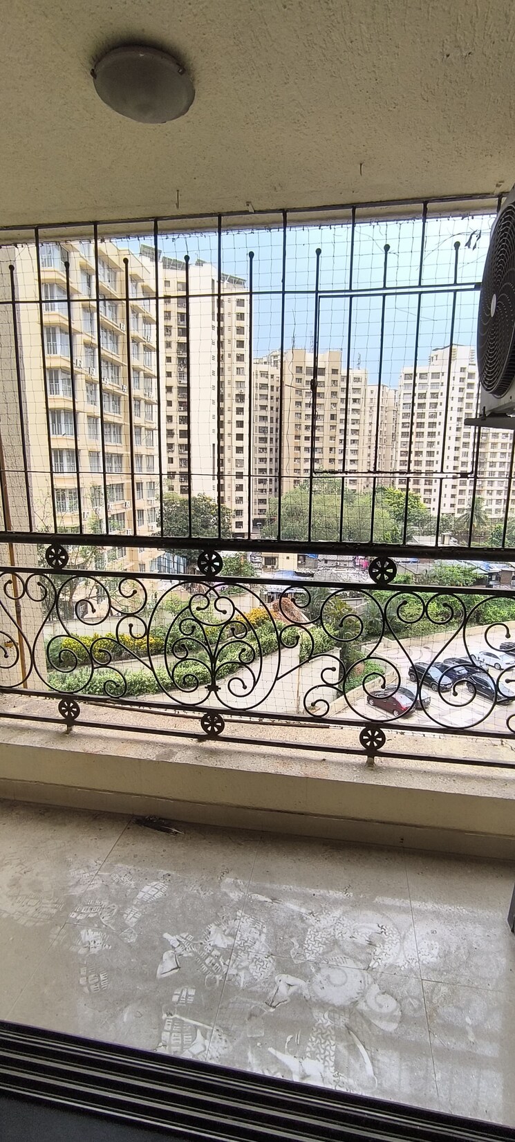 Balcony, lake-home 2 Bedroom 960 Sq.Ft. Apartment In Powai Mumbai 8856907