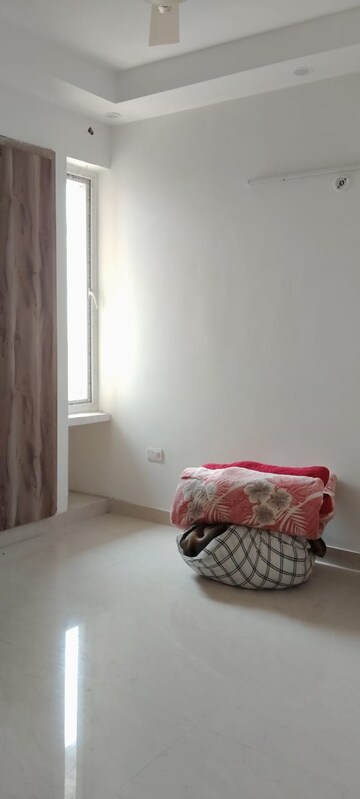 Bedroom in 2 BHK Apartment at Saya Gold Avenue, Vaibhav Khand – for Rent