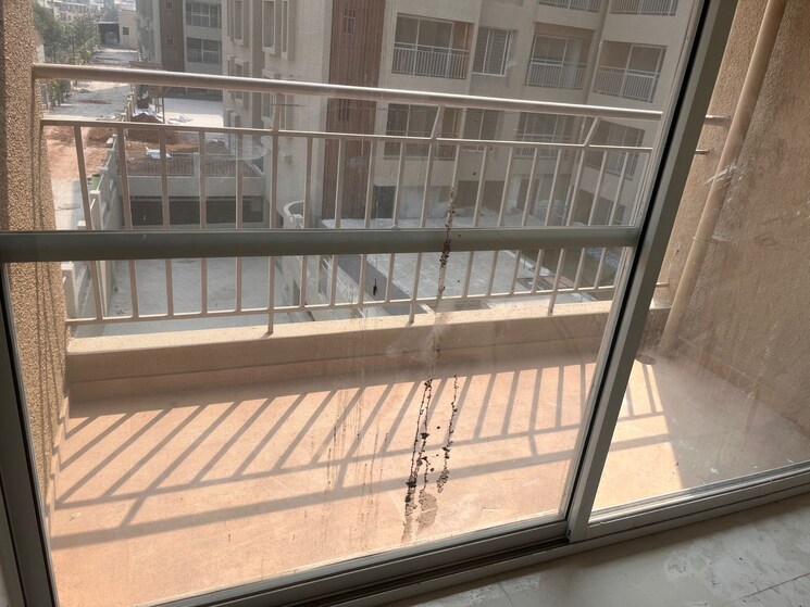 Balcony, mantra-29-gold-coast 3 Bedroom 819 Sq.Ft. Apartment In Tingre Nagar Pune 8857055