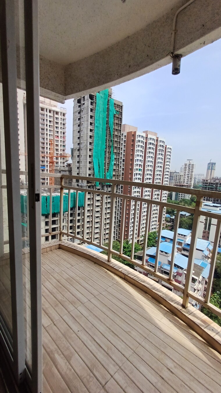 Balcony, stg-atlantis 2 Bedroom 690 Sq.Ft. Apartment In Panch Pakhadi Thane 8857229