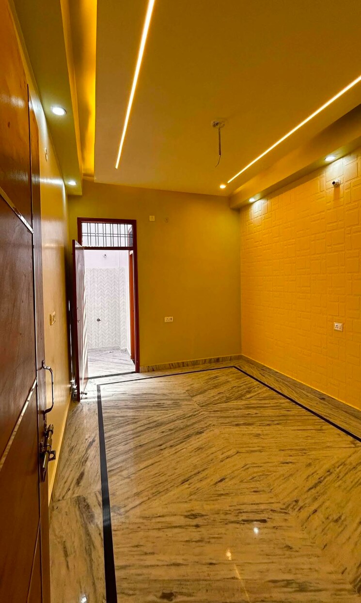 Room, bailey road 3 Bedroom 1500 Sq.Ft. Apartment In Bailey Road Patna 8857103