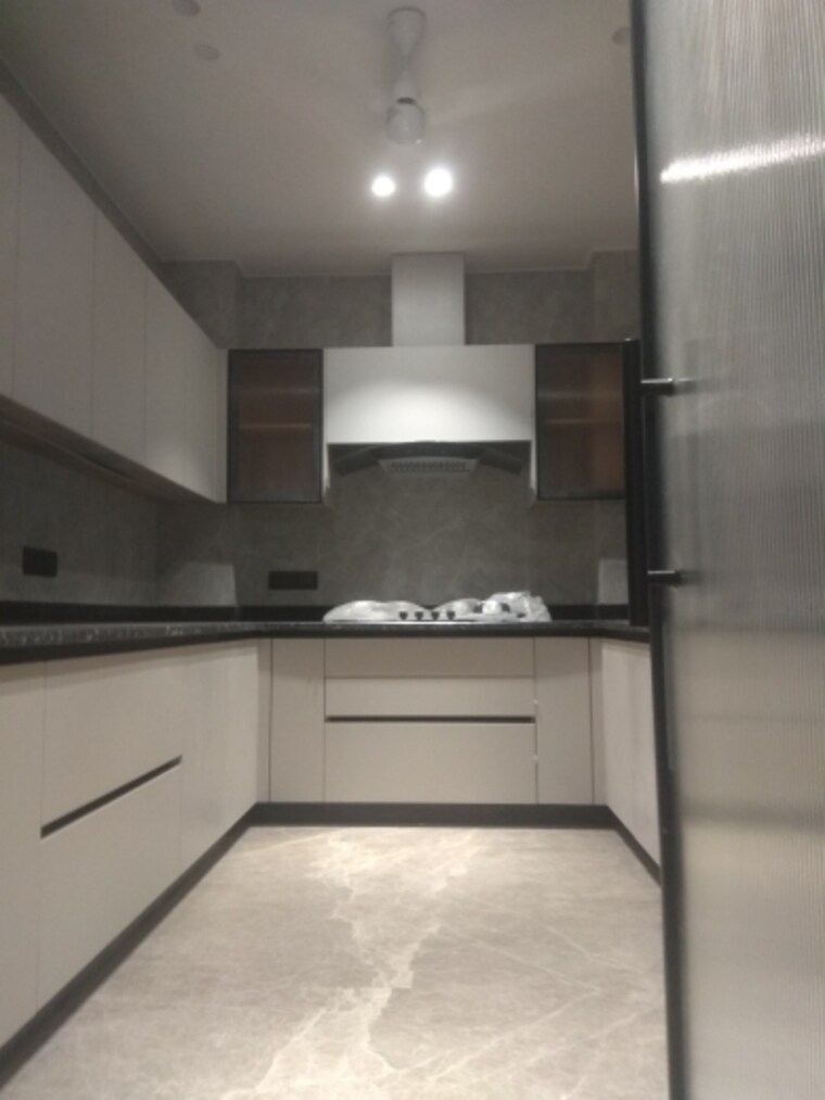 Kitchen, new friends colony 4 Bedroom 500 Sq.Yd. Builder Floor In New Friends Colony Delhi 8857284