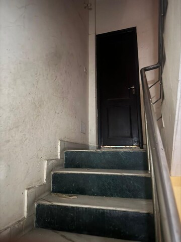 Staircase in 3 BHK Builder Floor at Tirupati Complex Vaishali, Vaishali Sector 3 – for Sale