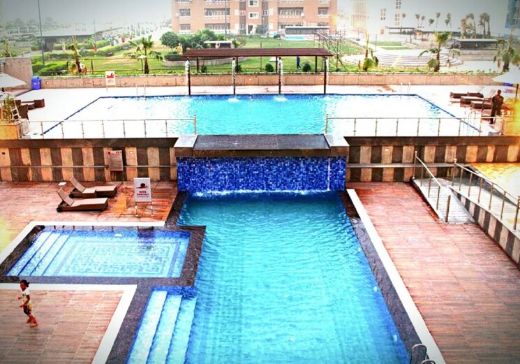 Swimming Pool, nimbus-the-hyde-park 2 Bedroom 1080 Sq.Ft. Apartment In Sector 78 Noida 8857208