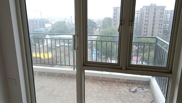 Balcony in 3 BHK Apartment at Omaxe Waterscapes, Gomti Nagar – for Rent