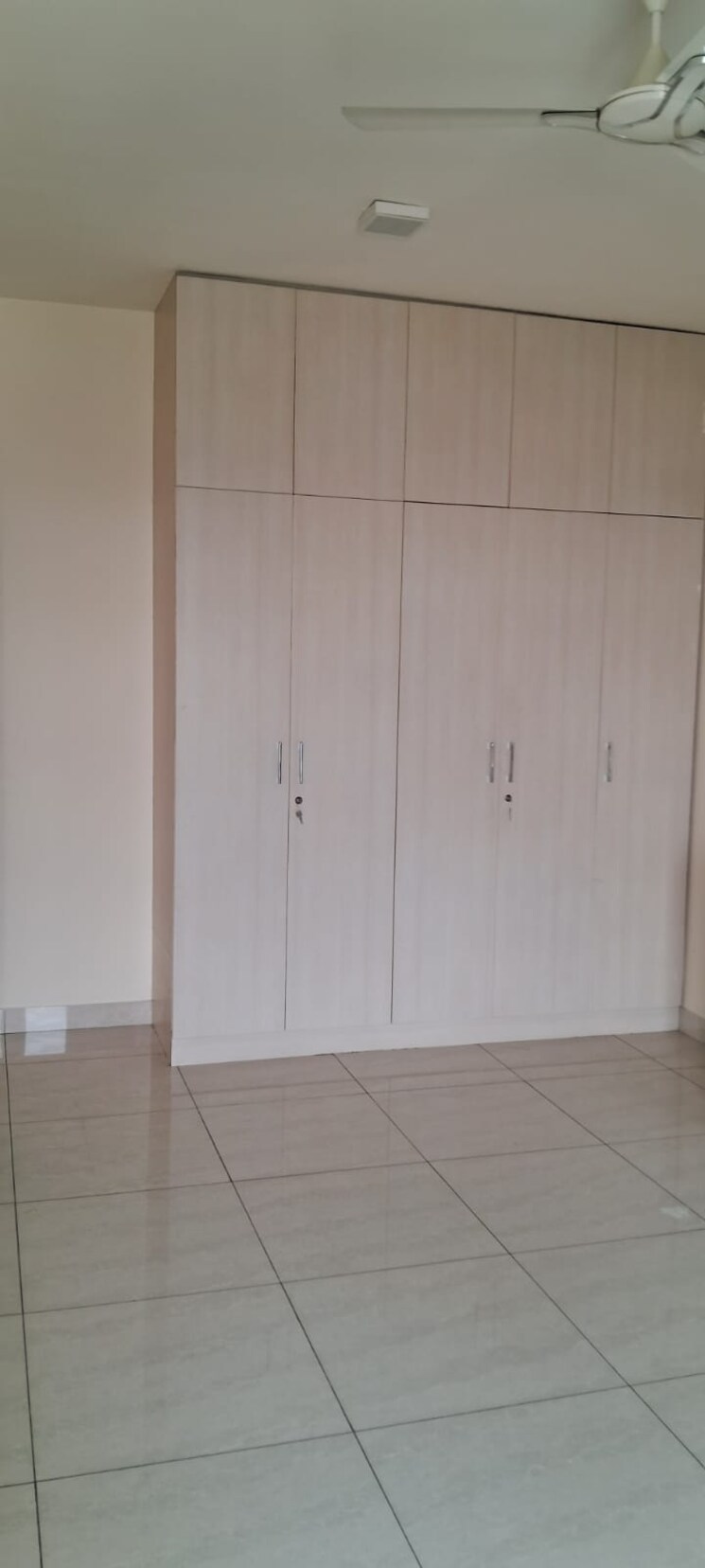 Bathroom, abhigna-misty-woods 3 Bedroom 2332 Sq.Ft. Apartment In Jp Nagar Bangalore 8857257