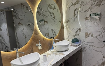 Washroom in Office Space at Pinnacle Business Park, Andheri East – for Rent