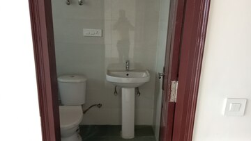 Bathroom in 3 BHK Apartment at Omaxe Waterscapes, Gomti Nagar – for Rent