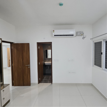 Room in 2.5 BHK Apartment at Prestige Tranquil, Kokapet – for Rent