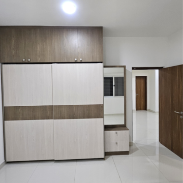 Room in 2.5 BHK Apartment at Prestige Tranquil, Kokapet – for Rent