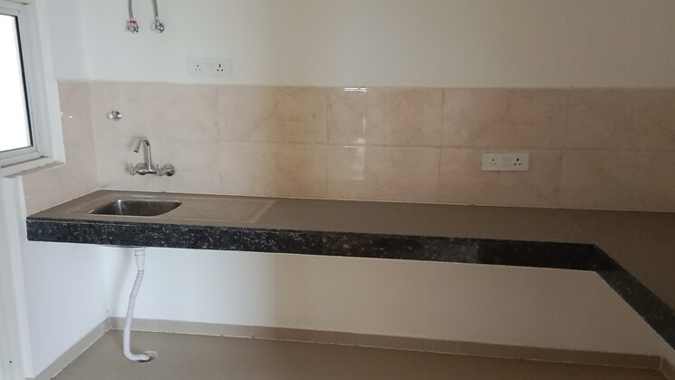 Kitchen, omaxe-waterscapes 3 Bedroom 1840 Sq.Ft. Apartment In Gomti Nagar Lucknow 8857644