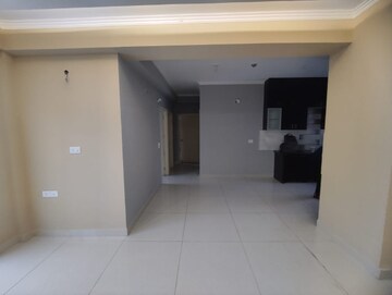 Building Lobby in 3 BHK Apartment at Amrapali Golf Homes, Sector 4 Greater Noida – for Rent