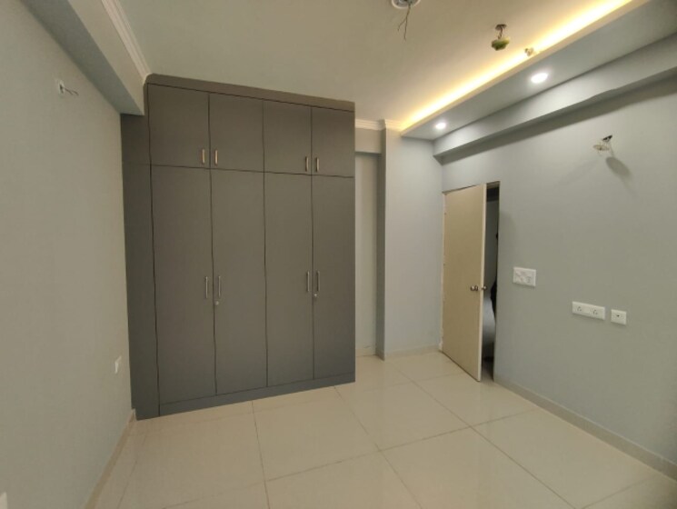 Room, amrapali-golf-homes 3 Bedroom 1595 Sq.Ft. Apartment In Sector 4 Greater Noida Greater Noida 8857743