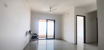 Room in 4 BHK Apartment at Shapoorji Pallonji Joyville Hadapsar Annexe, Hadapsar – for Sale