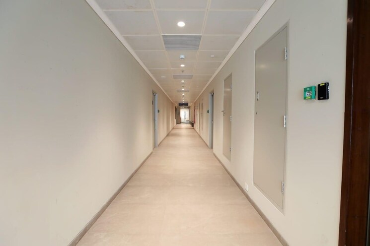 undefined, marathon-futurex Commercial Office Space 1500 Sq.Ft. In Lower Parel Mumbai 8857809