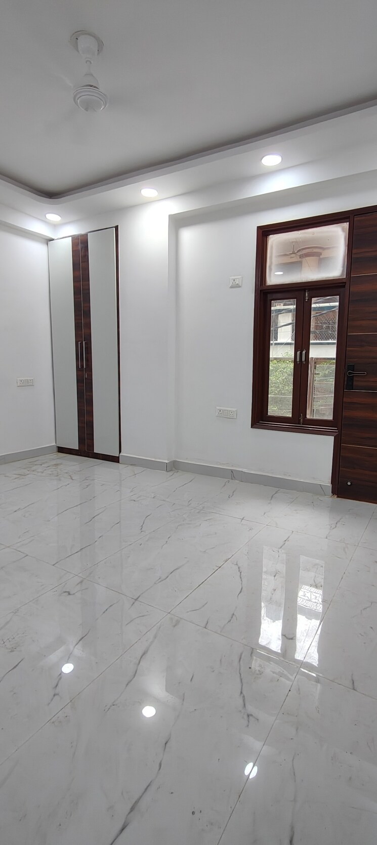 Room, palm-residency-chhatarpur 3 Bedroom 1500 Sq.Ft. Builder Floor In Chattarpur Delhi 8857838