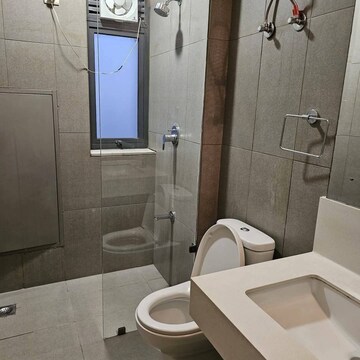 Bathroom in 3 BHK Apartment at Ireo Skyon, Sector 60 – for Rent