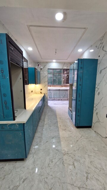Kitchen in 3 BHK Builder Floor at Green Fields Colony – for Sale