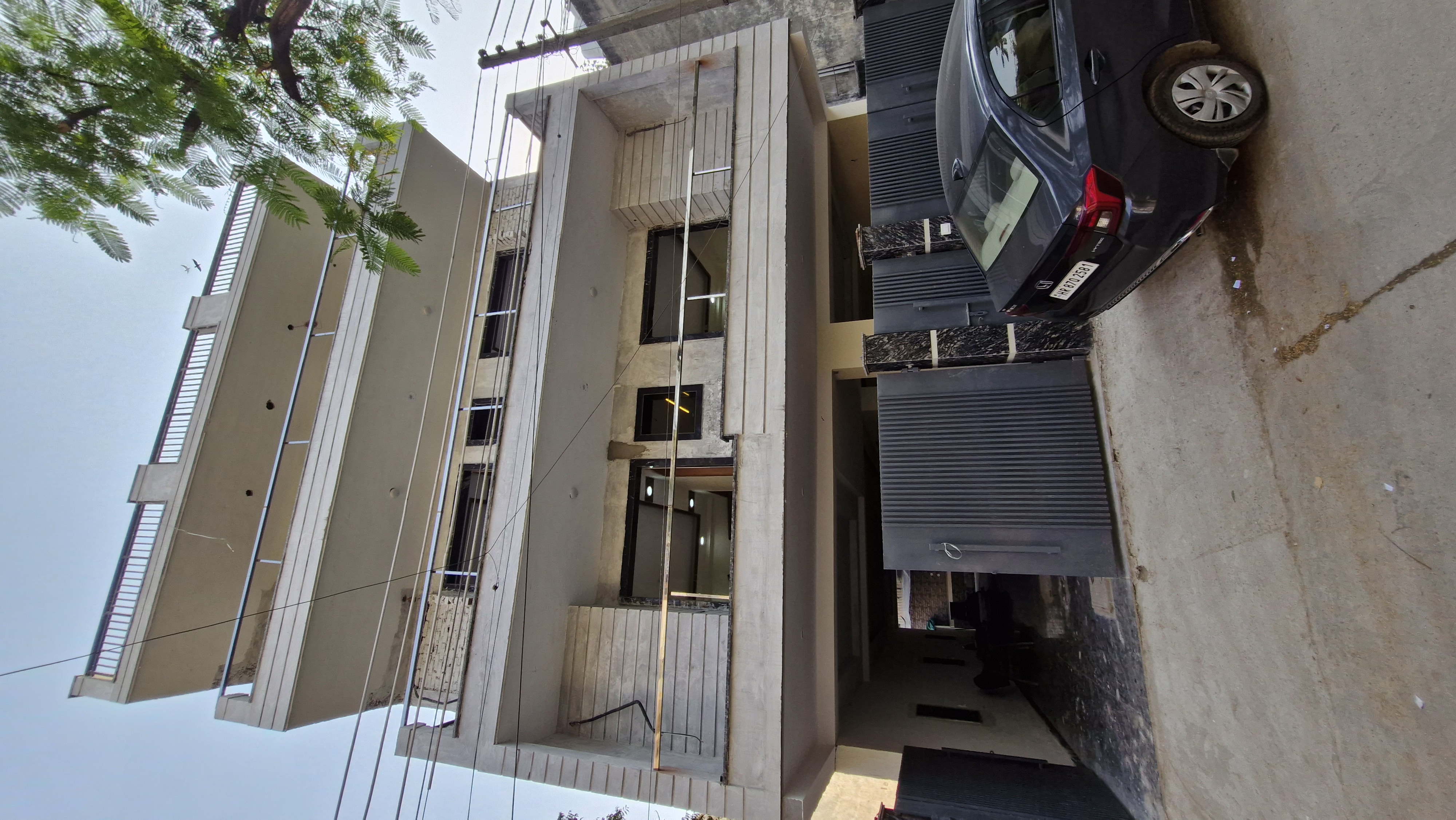 3 BHK + Pooja Room,Servant Room Builder Floor For Sale in Green Fields Colony