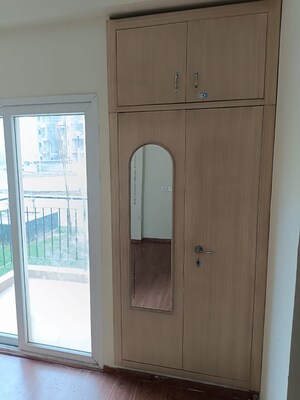 Bathroom in 2.5 BHK Apartment at Amrapali Golf Homes, Sector 4 Greater Noida – for Sale
