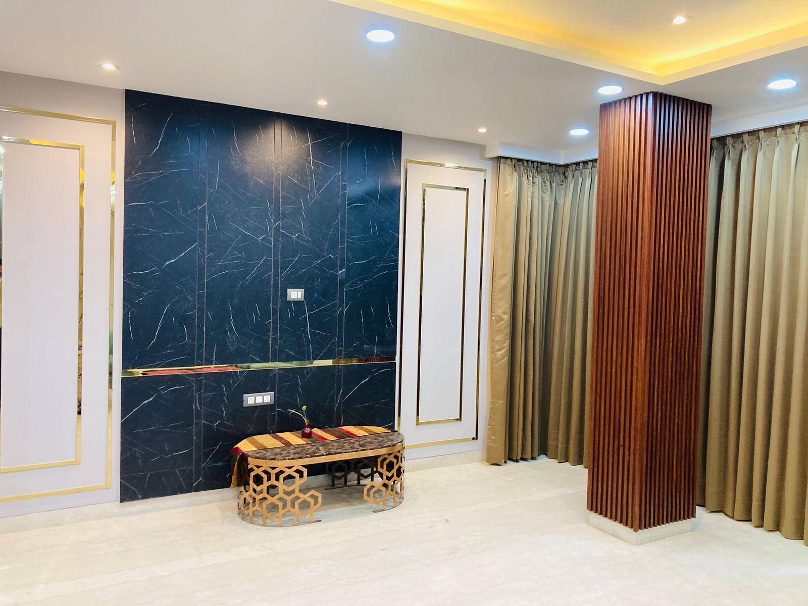 3 BHK + Pooja Room 2500 Sq.Ft. Builder Floor in DLF City Phase IV