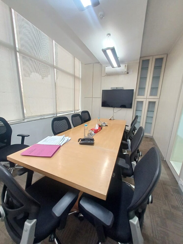 Team Area, adani-inspire Commercial Office Space 2210 Sq.Ft. In Bandra East Mumbai 8857924