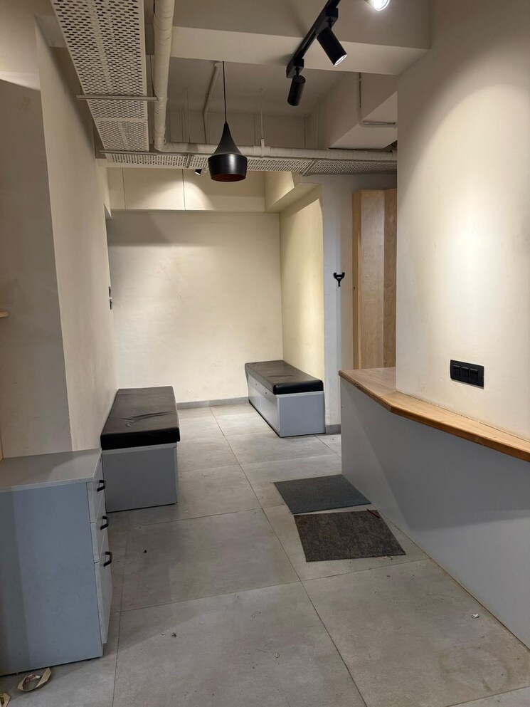 Floor Plan, adani-inspire Commercial Office Space 2210 Sq.Ft. In Bandra East Mumbai 8857924