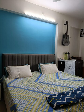 Bedroom in 2 BHK Apartment at Vaikunth CHS, Chembur – for Sale