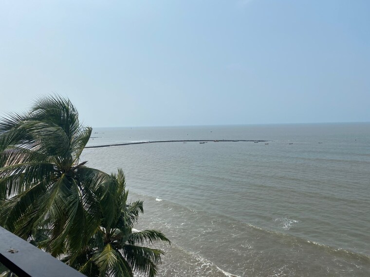  Parking, juhu-scheme 4 Bedroom 5700 Sq.Ft. Villa In Juhu Mumbai 8857948