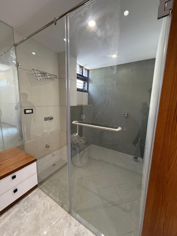 Bathroom, jp nagar phase 8 4 Bedroom 3500 Sq.Ft. Independent House In Jp Nagar Phase 8 Bangalore 8857959