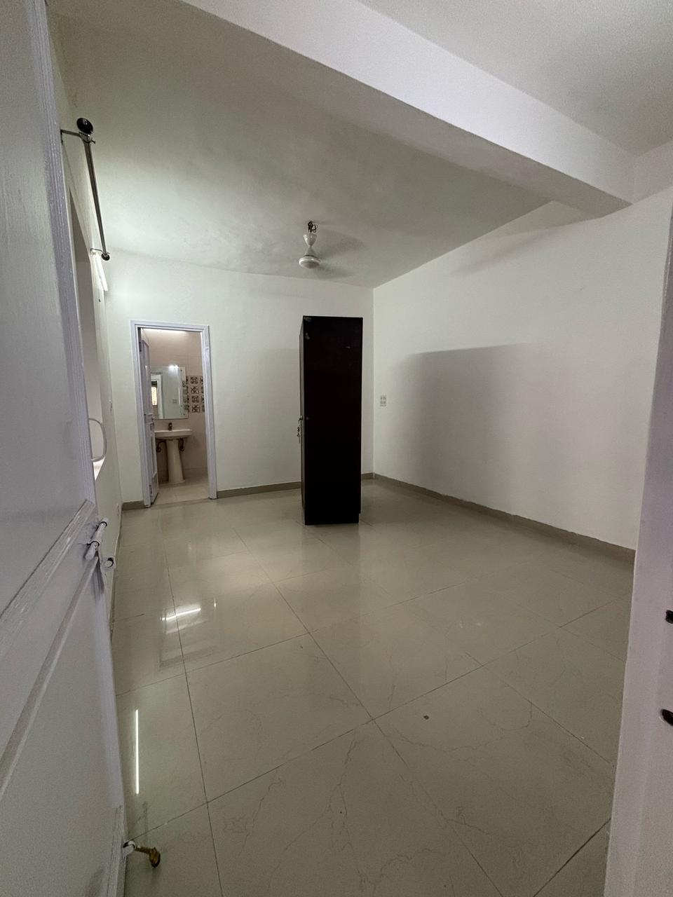 3 BHK Builder Floor For Rent in Safdarjung Enclave