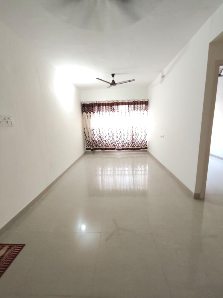 Room, priyadarshani-chs 1 Bedroom 560 Sq.Ft. Apartment In Prabhadevi Mumbai 8857964