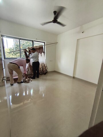 Room in 1 BHK Apartment at Priyadarshani CHS, Prabhadevi – for Rent