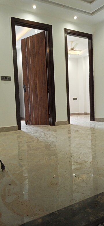 2 BHK Builder Floor For Sale in Igi Airport Area
