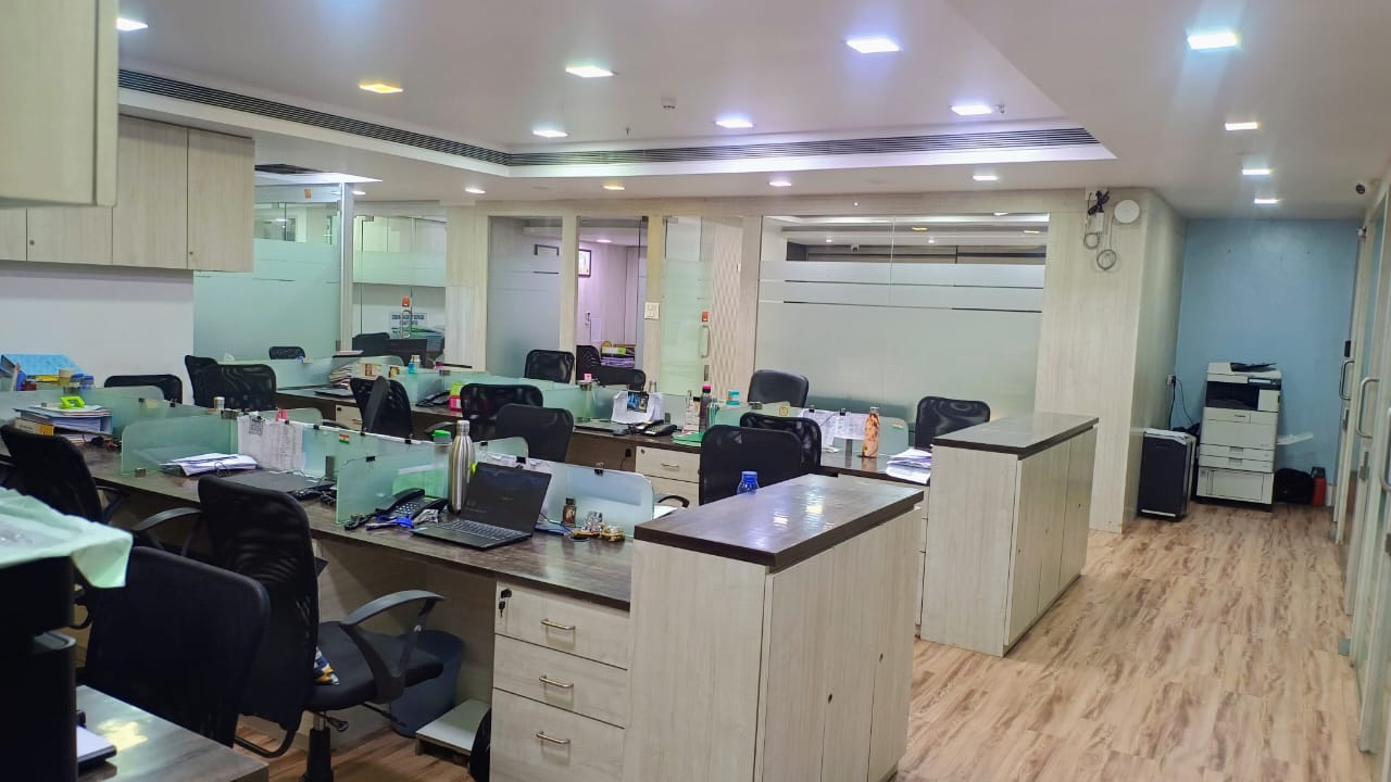 Office Space For Rent in Heritage Plaza