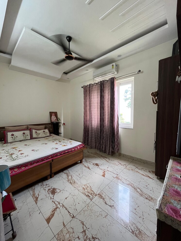 Bedroom, aamwala 4 Bedroom 100 Sq.Yd. Independent House In Aamwala Dehradun 8857974