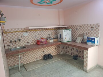 Bedroom in 2.5 BHK Builder Floor at Mayur Vihar – for Rent