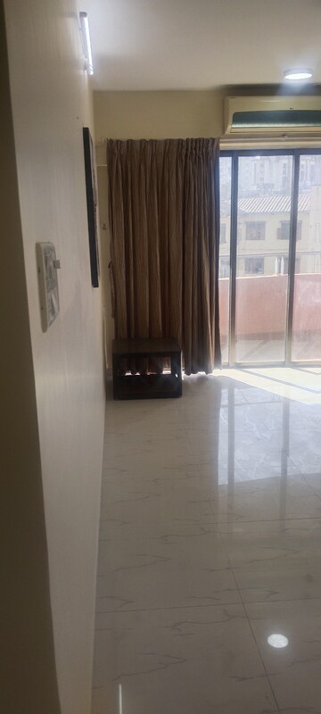 Room in 2 BHK Apartment at Lokhandwala Harmony, Worli – for Rent