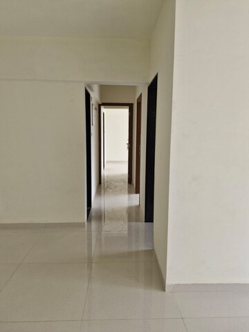 2 BHK Apartment For Rent in Oxford Navrang Crystal, Goregaon West