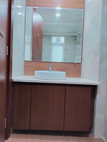 Bathroom in 3 BHK Apartment at Shivalik Colony – for Rent