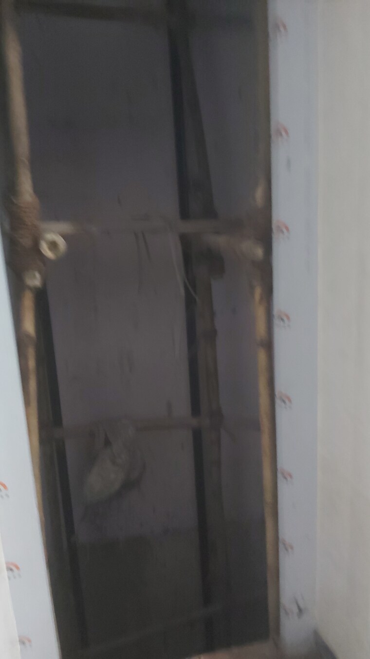 undefined, mayur vihar 3.5 Bedroom 900 Sq.Ft. Builder Floor In Mayur Vihar Delhi 8858030