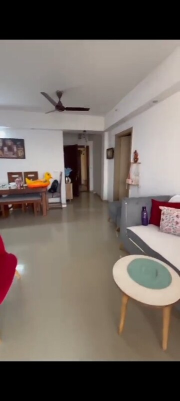 Kitchen in 4 BHK Apartment at DLF The Skycourt, Sector 86 – for Sale