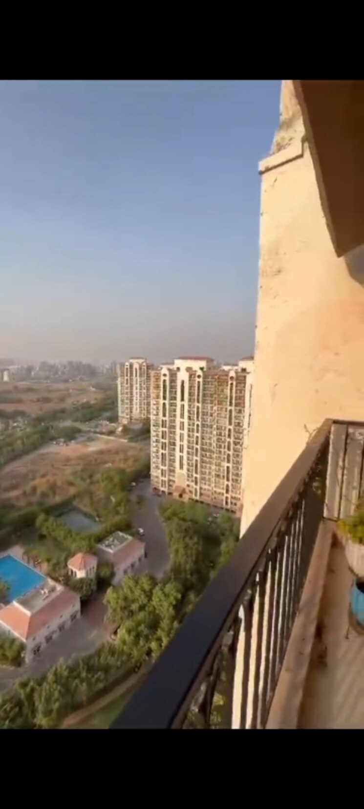 Exterior View, dlf-new-town-heights-town-houses 4 Bedroom 1931 Sq.Yd. Apartment In Sector 86 Gurgaon 8858091