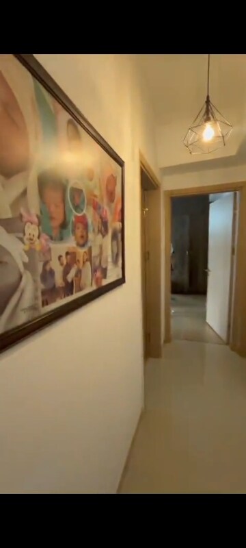 Room in 4 BHK Apartment at DLF The Skycourt, Sector 86 – for Sale
