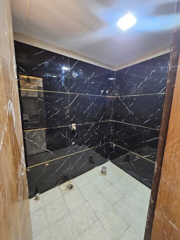 Furnished Amenities in 4 BHK Builder Floor at Sector 1 Greater Noida – for Sale
