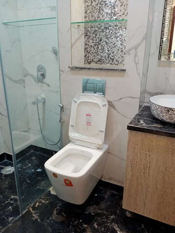 Bathroom in 3 BHK Apartment at Veera Safdarjung Enclave, Safdarjung Enclave – for Rent