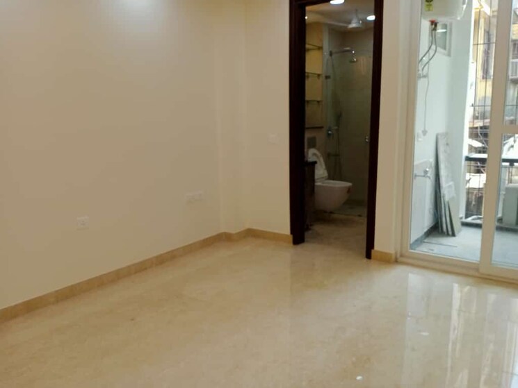 Room, veera-safdarjung-enclave 3 Bedroom 2000 Sq.Ft. Apartment In Safdarjung Enclave Delhi 8858066