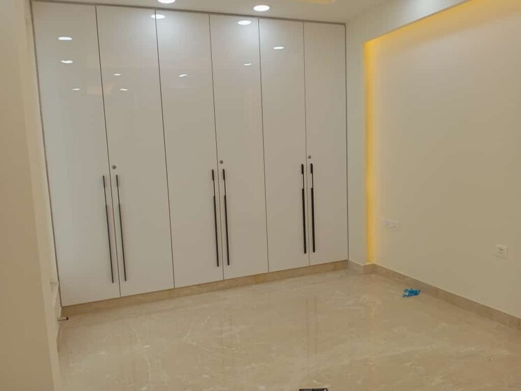 Room, veera-safdarjung-enclave 3 Bedroom 2000 Sq.Ft. Apartment In Safdarjung Enclave Delhi 8858066